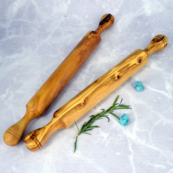Wałek do ciasta z drewna oliwnego 43 cm – styl i trwałość w kuchni | Woodenthick