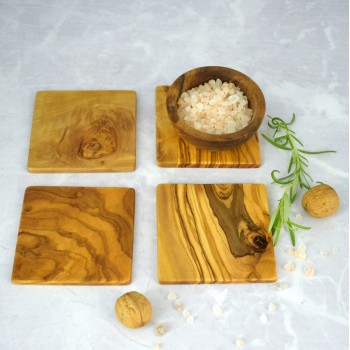 Podkładka z drewna oliwnego 9 cm – naturalna podstawka pod kubek lub filiżankę | Woodenthick