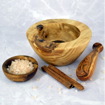 Large mortar 18 cm olive wood – natural, rustic, handmade