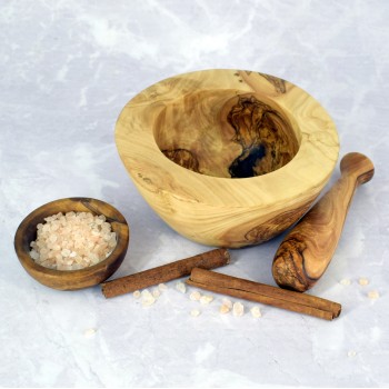 Large mortar 17.5 cm olive wood – spices, herbs, gift