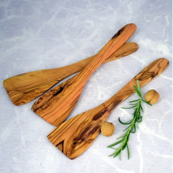 Szpatułka 30 cm z drewna oliwnego – rękodzieło do gotowania | Woodenthick
